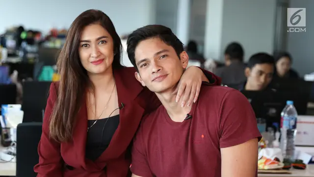 Nafa Urbach dan Kevin Kambey Umbar Keakraban