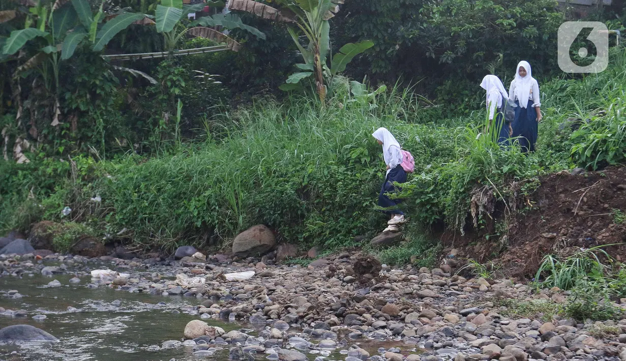 Dua kecamatan tersebut adalah Dramaga dan Ciampea atau tepatnya di Kampung Sempur, RT 01 RW 04, Desa Petir, Kecamatan Dramaga, Kabupaten Bogor, Jawa Barat. (Liputan6.com/Herman Zakharia)