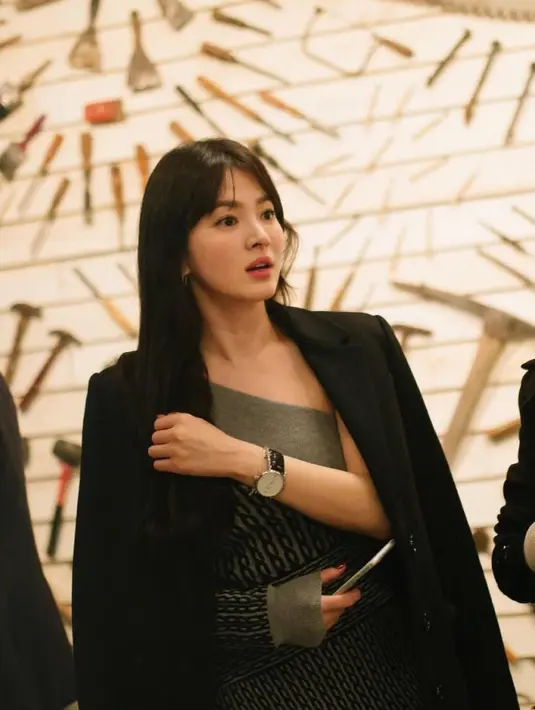 Dan baru-baru ini, Song Hye Kyo mengunggah sebuah foto di akun Intagram-nya. Pada postingan foto itu, ia terlihat bersantai. (Foto: instagram.com/kyo1122)