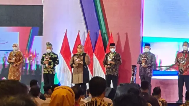Layanan Publik DPMPTSP Banyumas Raih Juara 2 Nasional. (Foto: Liputan6.com/Humas Pemkab Banyumas)