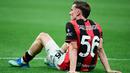 Hasil negatif tersebut membuat tiket menuju kompetisi elite Eropa resmi lepas dari genggaman AC Milan. Rossoneri terpaksa menyudahi kompetisi musim ini dengan finis di peringkat kelima klasemen akhir lewat koleksi 70 poin. (AFP/Piero Cruciatti)