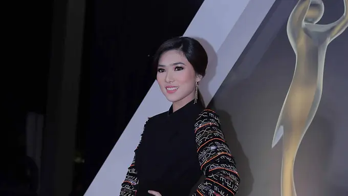 [Bintang] Suara Merdu Isyana Sarasvati Bakal Menggema di HUT Indosiar 22