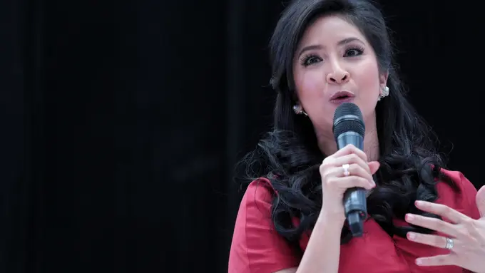 [Bintang] Novita Angie