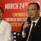 Aktris China, Bai Bai He (kiri) dan Kepala Delegasi Film Tiongkok, Liang Ge saat konferensi pers di Jakarta, (24/3).(Liputan6.com/Yoppy Renato)