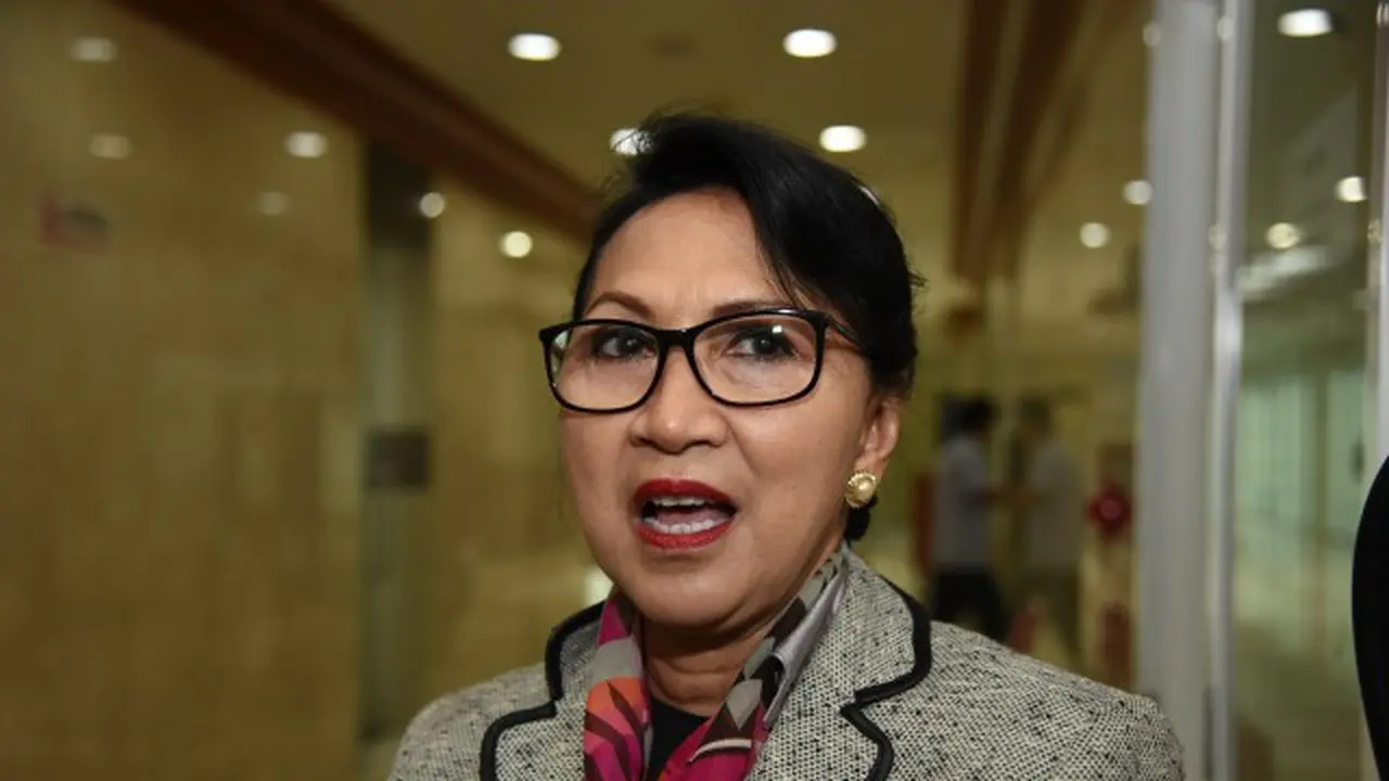 Itet Tridjajati Sumaridjanto Itet Tridjajati Sumarijanto