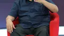 Farhat Abbas menjawab pertanyaan saat acara "Dear Haters" di SCTV Towers, Jakarta, Kamis (21/1/2016). Farhat bercerita banyak hal tentang cuitannya di Twitter yang mengundang kontroversi (Liputan6.com/Herman Zakharia)