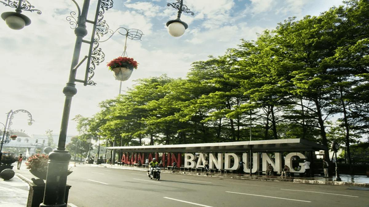 15 Tempat Wisata di Bandung yang Wajib Dikunjungi 2025