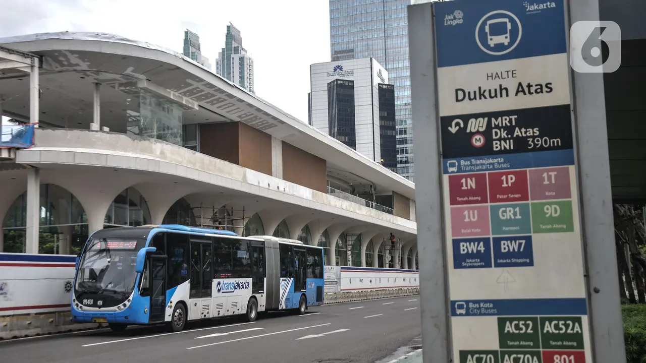 2023, PT Transjakarta Targetkan 54 Halte Baru Siap Beroperasi