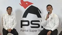 Ketua Umum Partai Solidaritas Indonesia (PSI) Kaesang Pangarep bersama Sekjennya, Raja Juli Antoni. (Foto: Liputan6.com/Delvira Hutabarat).