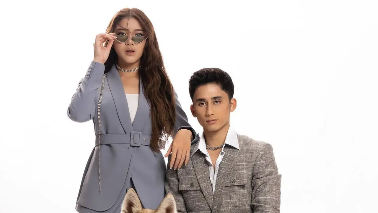 6 Potret Tiara Andini dan Alshad Ahmad Berfoto Chester Si Serigala, Tampil Fierce Layaknya Belle dan Edward Cullen di Dunia Nyata