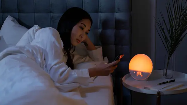 ilustrasi sulit tidur insomnia