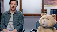 Film Ted 2 memiliki nuansa sangat unik dengan Seth MacFarlane sebagai sutradara sekaligus pengisi suaranya.