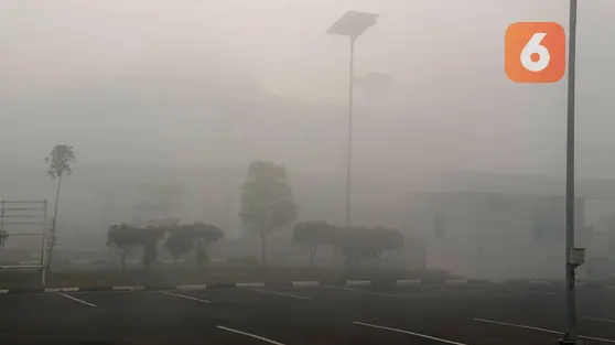 Imbas Kabut Asap, 10 Penerbangan Terdampak di Bandara Syamsudin Noor