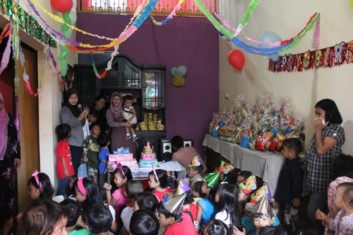[Bintang] 4 Tempat Anak 90-an Merayakan Ulang Tahun, Kamu di Mana?