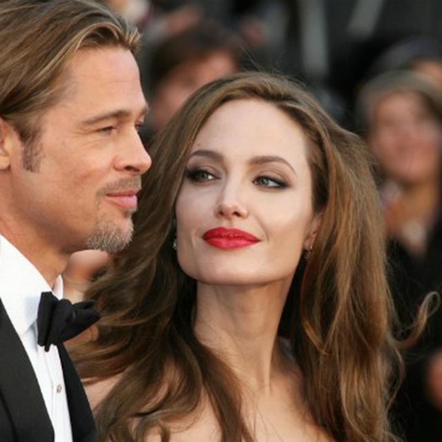 Kisah Petualangan Seks Angelina Jolie Yang Aneh Global