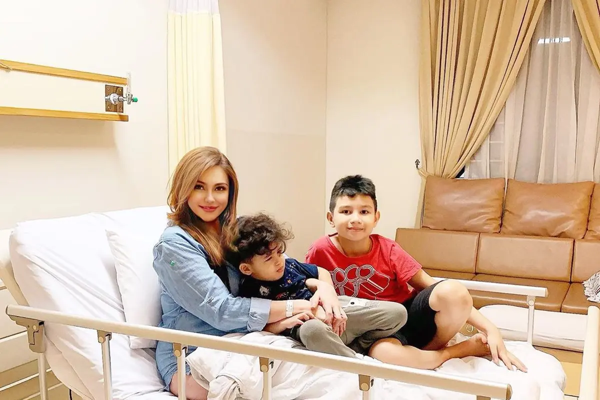 Alessia Cestaro Lahirkan Putra Ke-3, Ini 7 Potretnya