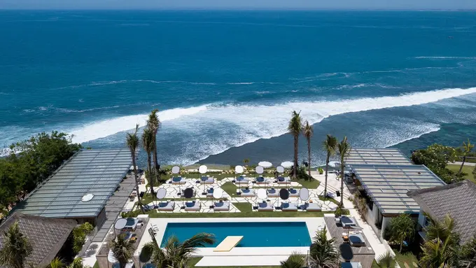 Nikmati Pesona Bali dari Ketinggian Tebing di Ulu Cliffhouse