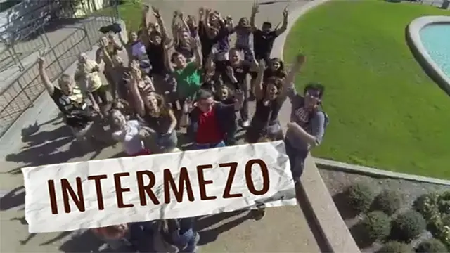 INTERMEZO: Mata Kuliah Beyonce dan Rihanna Ada Di Universitas Ini