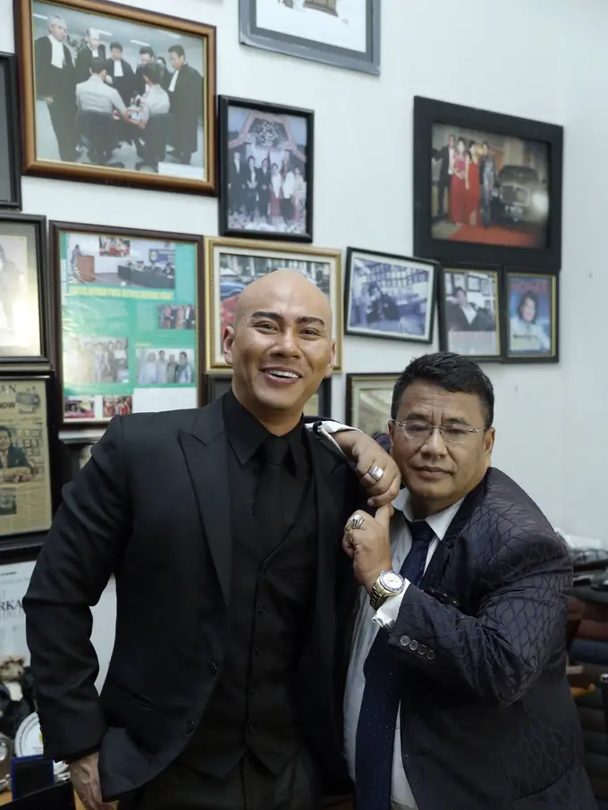 [Bintang] Deddy Corbuzier dan Hotman Paris Hutapea