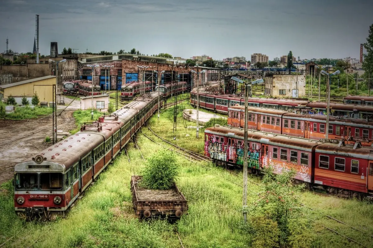 Stasiun Kereta Api Czestochowa, Polandia