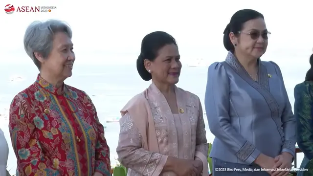 Para pendamping pimpinan ASEAN mengikuti acara Spouse Program yang diadakan di Puncak Waringin, Labuan Bajo, NTT, Rabu (10/5/2023). (Tangkapan layar Youtube Setpres RI)