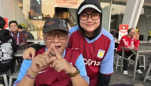 Senangnya Penggemar Aston Villa Bisa Tonton Langsung Tim Kesayangan di GBK