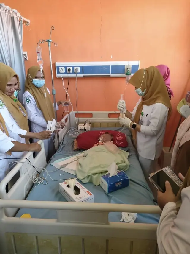 balita di bengkulu keluarkan cacing dari mulut
