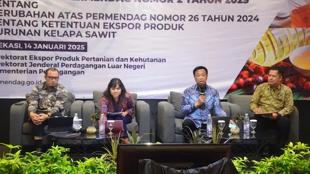 Kemendag menyosialisasikan Permendag Nomor 2 Tahun 2025 tentang Perubahan Atas Peraturan Menteri Perdagangan Nomor 26 Tahun 2024 tentang Ketentuan Ekspor Produk Turunan Kelapa Sawit. (Foto: Kemendag)