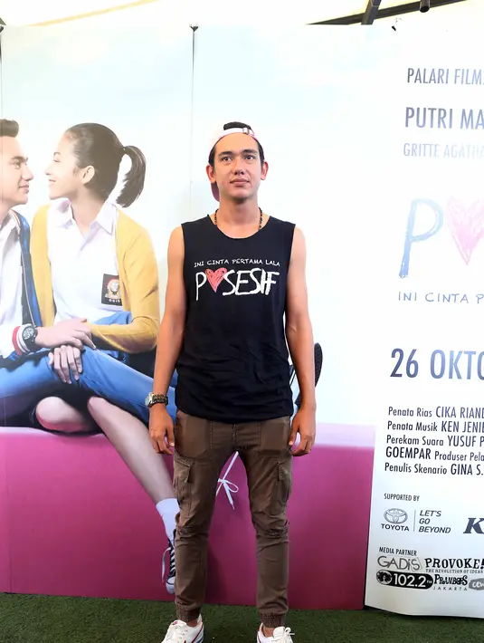 "Buat gua itu semua ada di semua umur enggak cuma anak SMA doang. Tapi itu semua berasal dari sini dari anak SMA. Buat gue itu poin penting karena biar mereka menyadari kalau itu ada potensi buat jadi orang yang posesif,"tuturnya.(Nurwahyunan/Bintang.com)