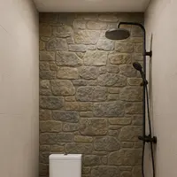 Kamar mandi berukuran 1x1 dilengkapi kloset duduk dan shower.