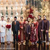 Tampilan ke tiga kakak Clarissa Tanoe saat Upacara Catatan Sipil Pernikahan. [@fcgwedding]
