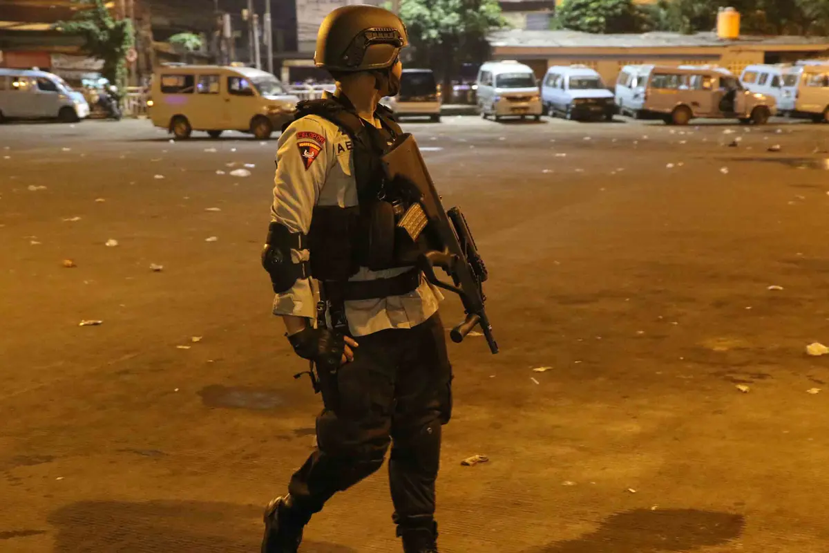 Polisi Jaga Lokasi Ledakan Kedua di Dekat Toilet