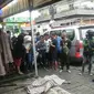 Seorang wanita menusuk pemilik toko pakaian di Jalan Raya Borobudur, Kecamatan Kelapa Dua, Kabupaten Tangerang, Banten hingga tewas. (Liputan6.com/Pramita Tristiawati)