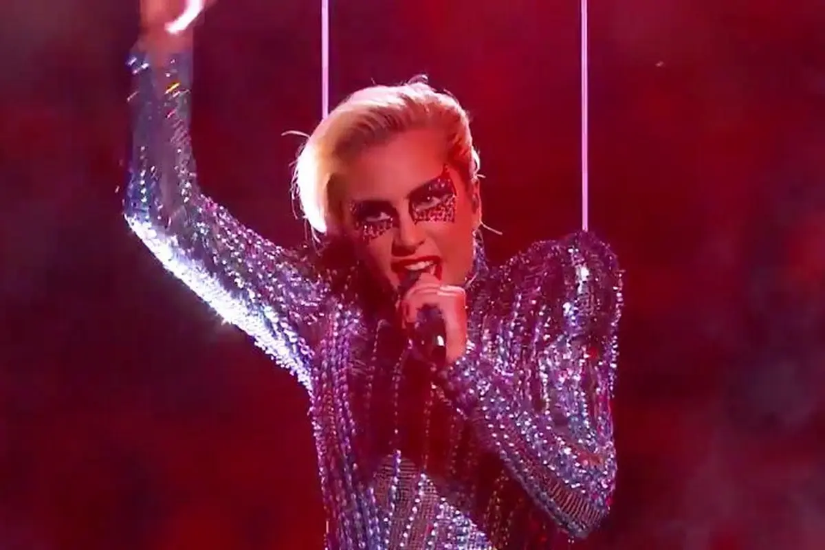 [Bintang] Lady Gaga