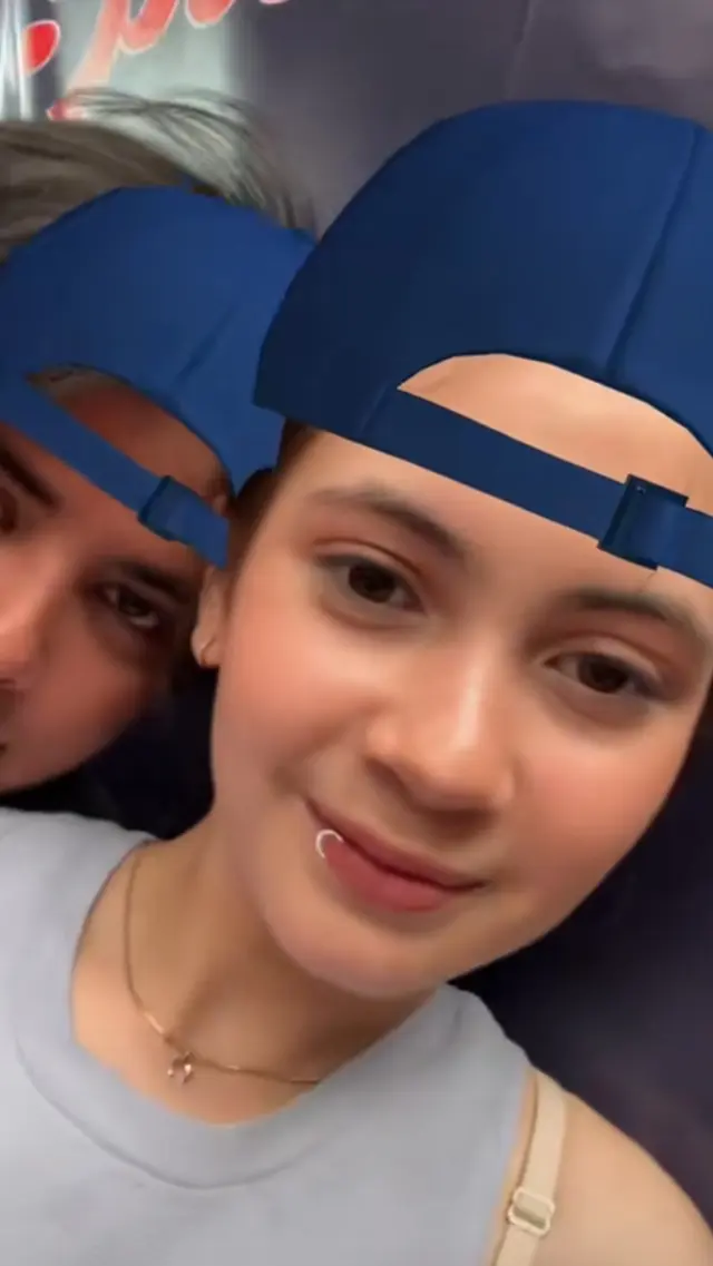 6 Potret romantis Aliando dan Richelle adik Sandrinna Michelle liburan ke Bali, go public?