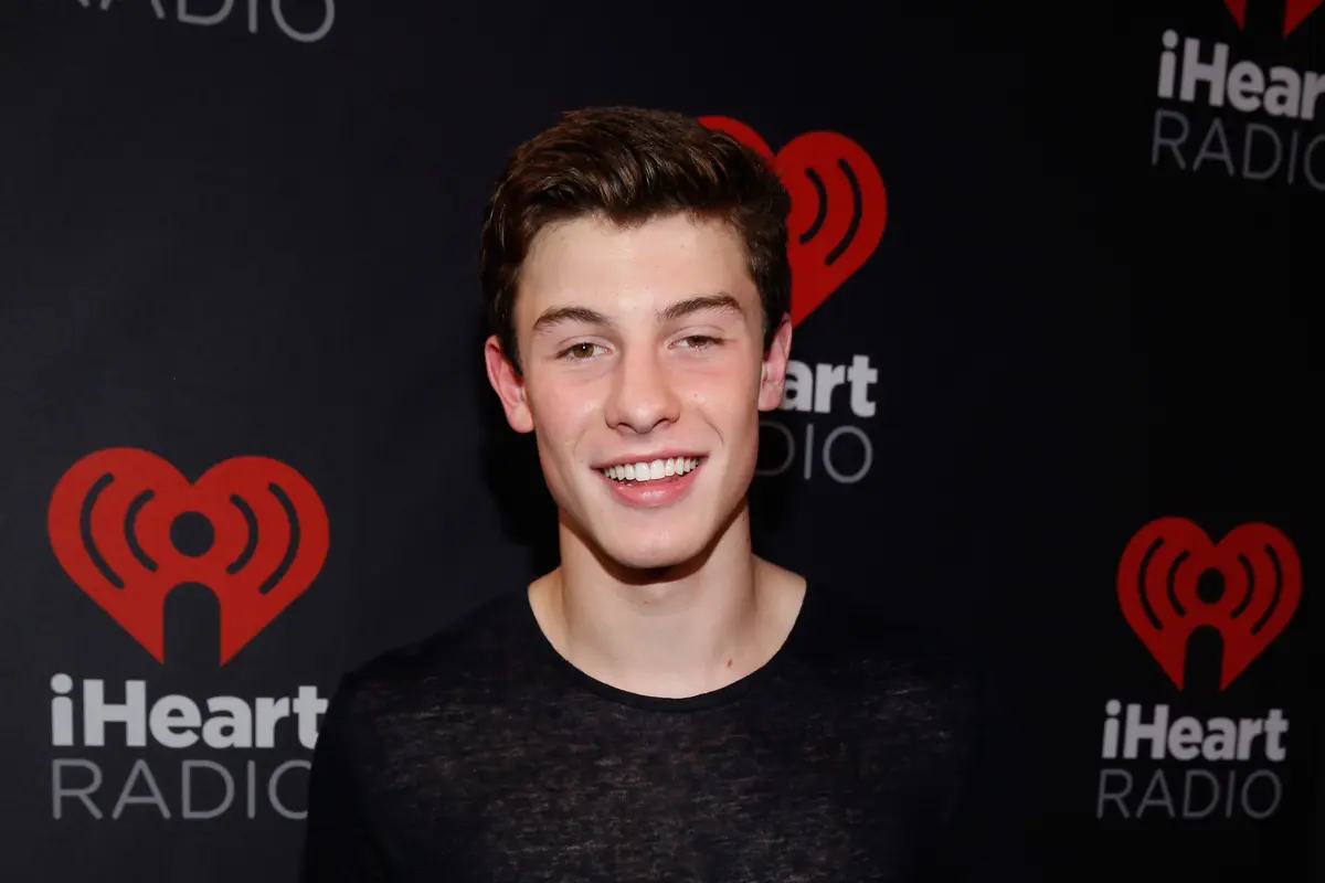 [Bintang] Shawn Mendes