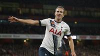 Harry Kane sayangkan hasil imbang kontra Arsenal. (Reuters / Andrew Couldridge)