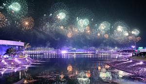 Pesta kembang api di Jeddah Corniche Circuit selepas GP Arab Saudi pada F1 2025(AFP/Giuseppe Cacace)