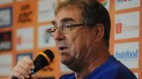 Pelatih Persib Robert Rene Alberts. (Liputan6.com/Huyogo Simbolon)