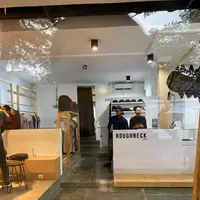 Roughneck 1991 merupakan salah satu brand lokal yang berpartisipasi dalam destinasi ekspor Shopee. Dok Shopee