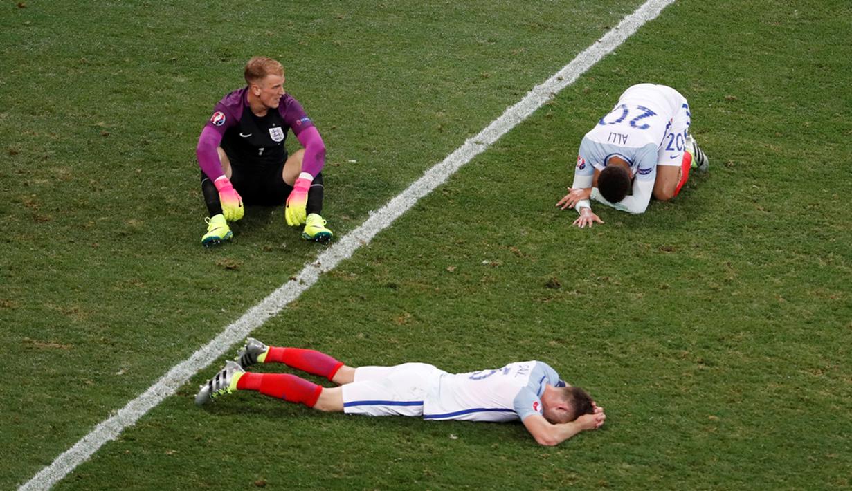 Inggris dipaksa pulang kampung setelah takluk 1-2 dari Islandia pada babak 16 besar Piala Eropa 2016, Selasa (28/6/2016) dini hari WIB. (Reuters/Yves Herman)