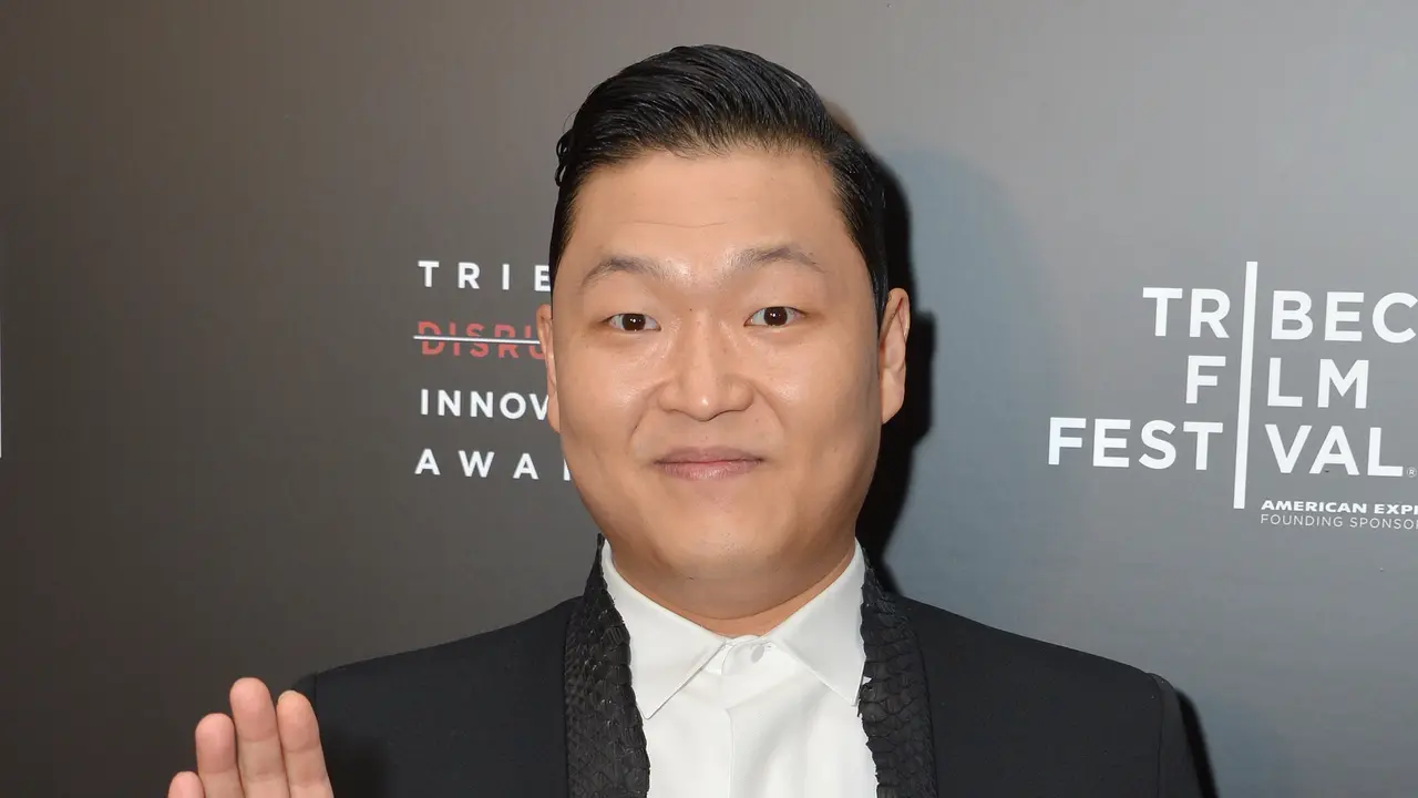 [Bintang] Psy
