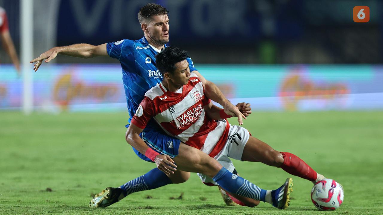 Leg 1 Final Championship Series BRI Liga 1 2023/2024 Persib Bandung Vs Madura United