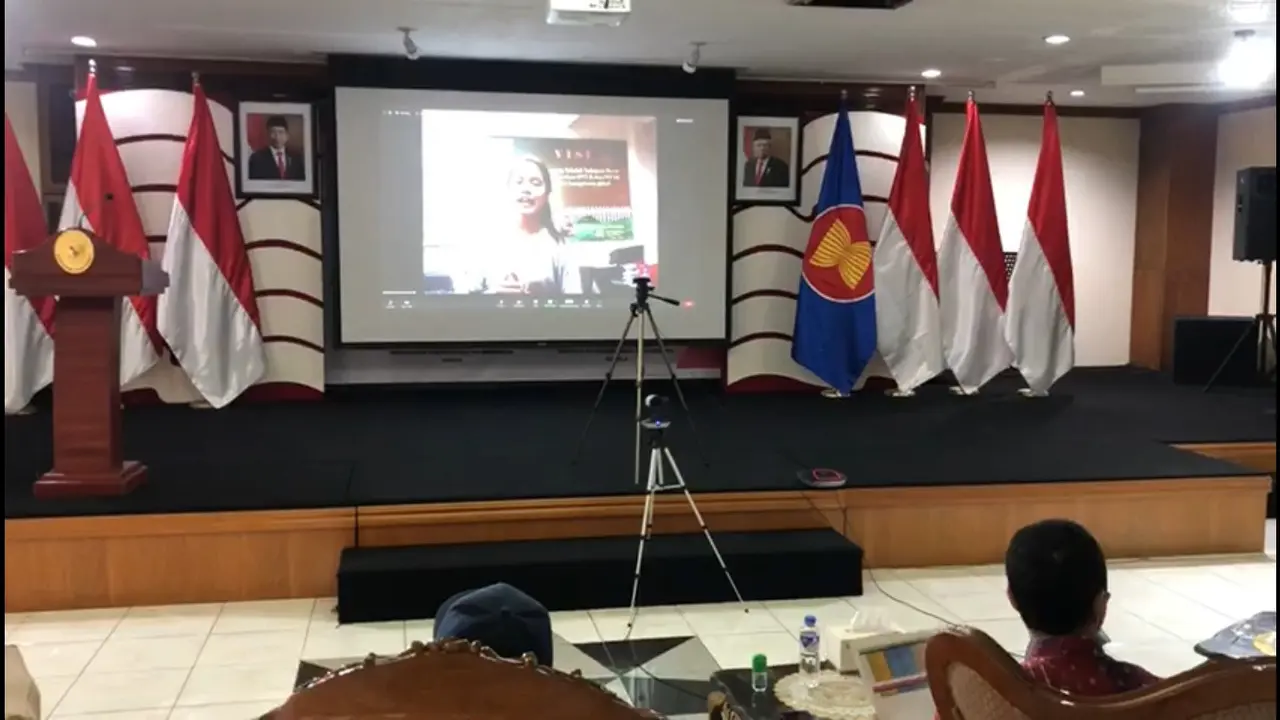 Lomba karaoke secara virtual yang diadakan oleh KBRI Manila menjelang Hari Kemerdekaan Indonesia yang ke-75.