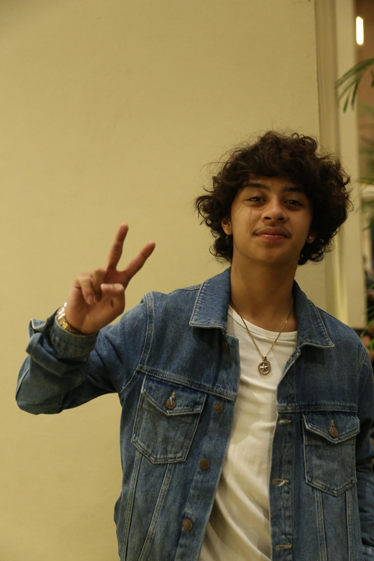 Aku Rindu Single Baru Bastian Steel Yang Bikin Fans Baper News Entertainment Fimela Com