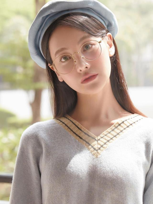 Dituduh Jadi Selingkuhan Ahn Jae Hyun, Ini 6 Potret Aktris Oh Yeon Seo yang Memesona