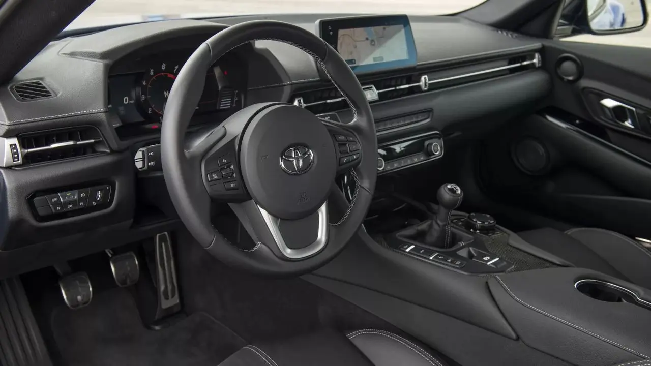 Toyota Kembangkan Transmisi Manual untuk Mobil Hybrid, Paten Terungkap (Carscoops)