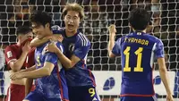 Timnas Jepang U-23 berhasil meraih kemenangan 4-2 atas Qatar U-23 pada laga perempat final Piala Asia U-23 2024 di&nbsp;Jassim bin Hamad Stadium, Al Rayyan, Kamis (26/4/2024) dini hari WIB. (AFP/KARIM JAAFAR)