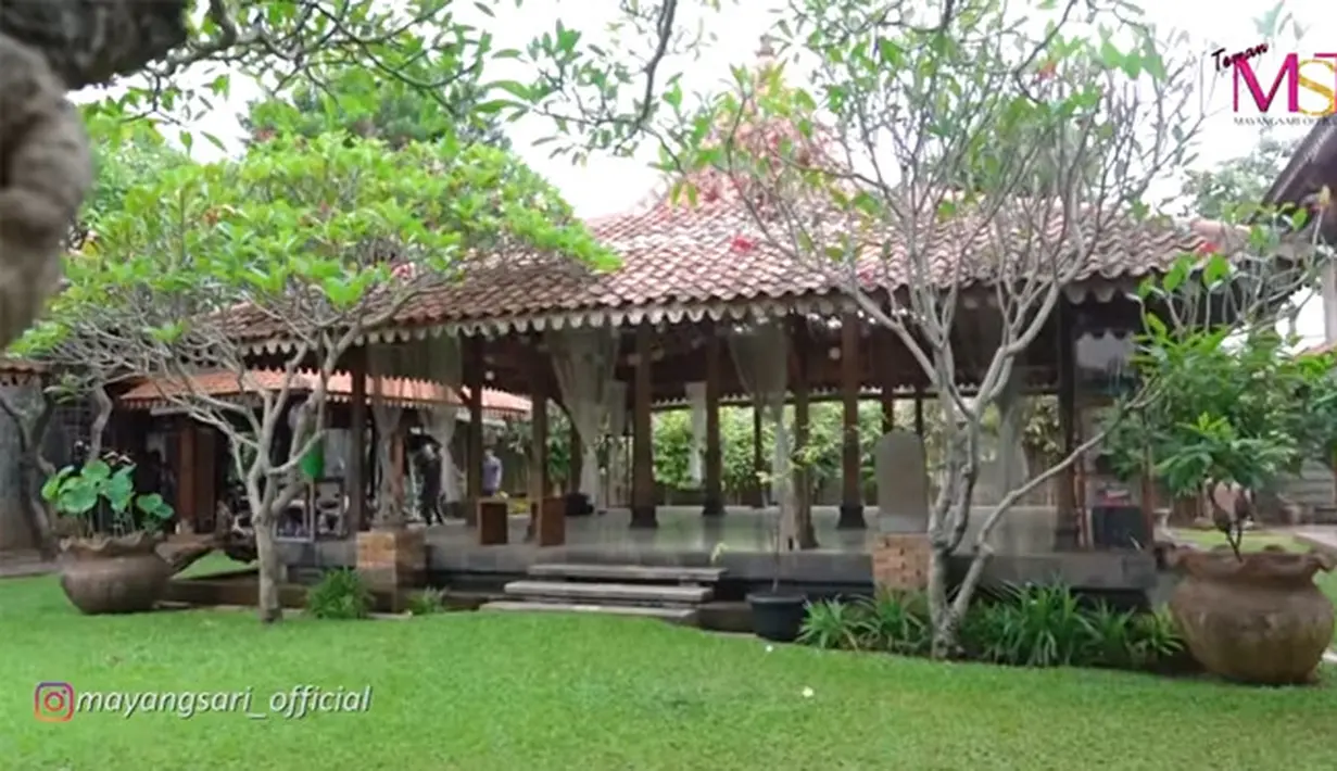 Rumah Anjasmara dan Dian Nitami (Youtube/MAYANGSARI OFFICIAL)