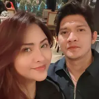 Iko Uwais dan Audy Item sering LDR (Long Distance Relationship) karena sang aktor sering kerja di luar negeri. (Foto: instagram.com/@audyitem)
